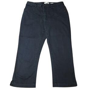 Northern Reflections weekend black straight  leg capri pants